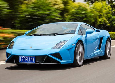 蘭博基尼P560-4